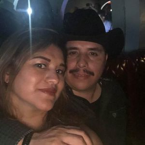 Meet your Posher, Claudia